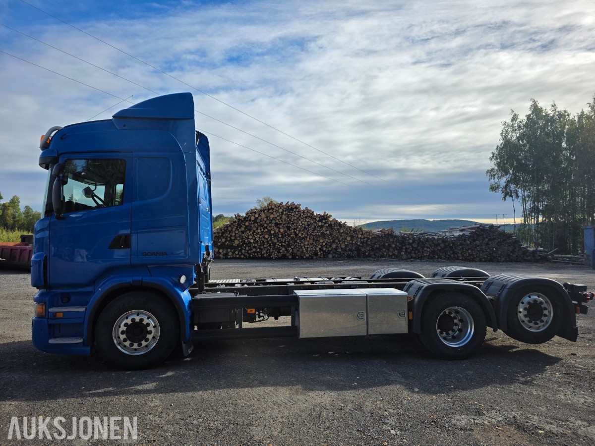 2011 Scania R 560 6X2 423 906 km-nylig EU-Godkjent