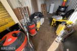 1991 20-fots container med diverse innhold