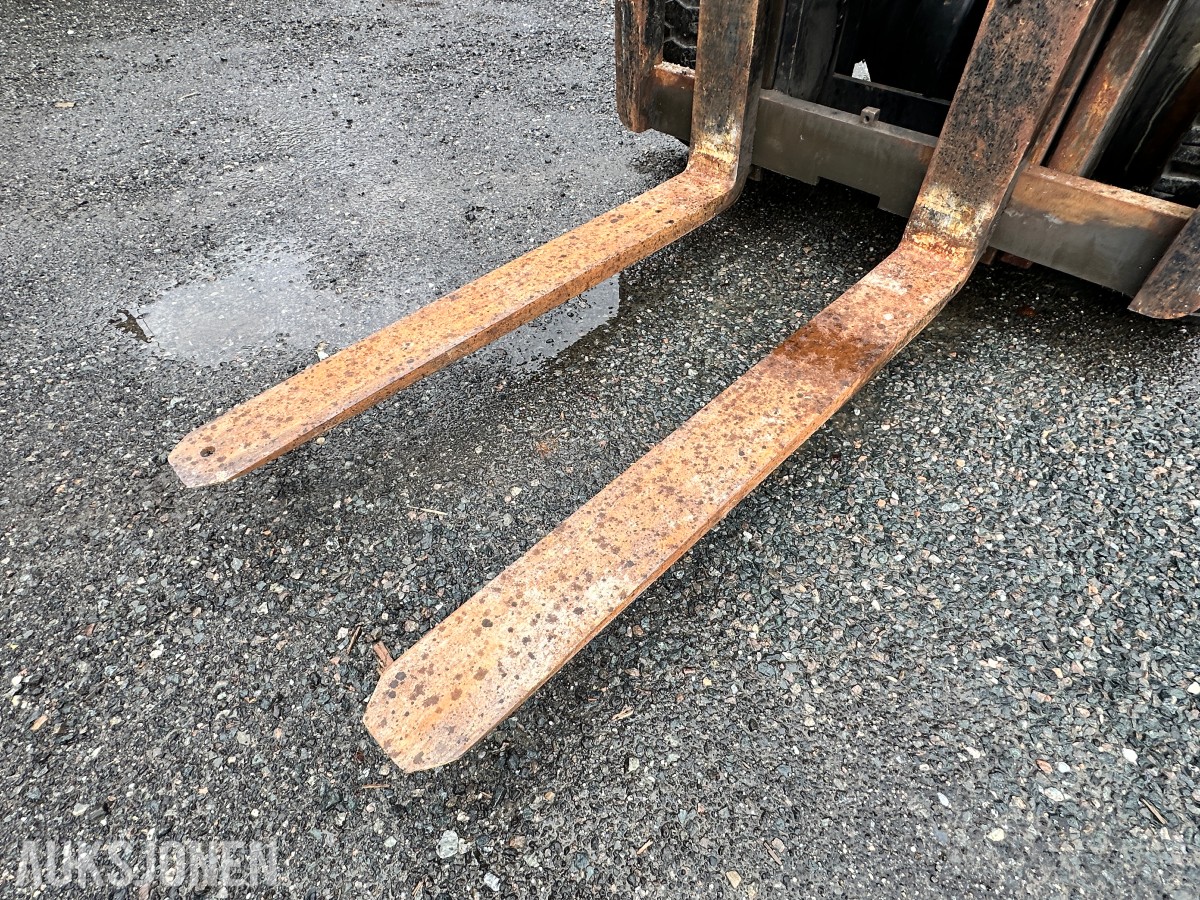 1997 Mitsubishi FD30CAP Gaffeltruck, 3 000 kg, 6 244 timer