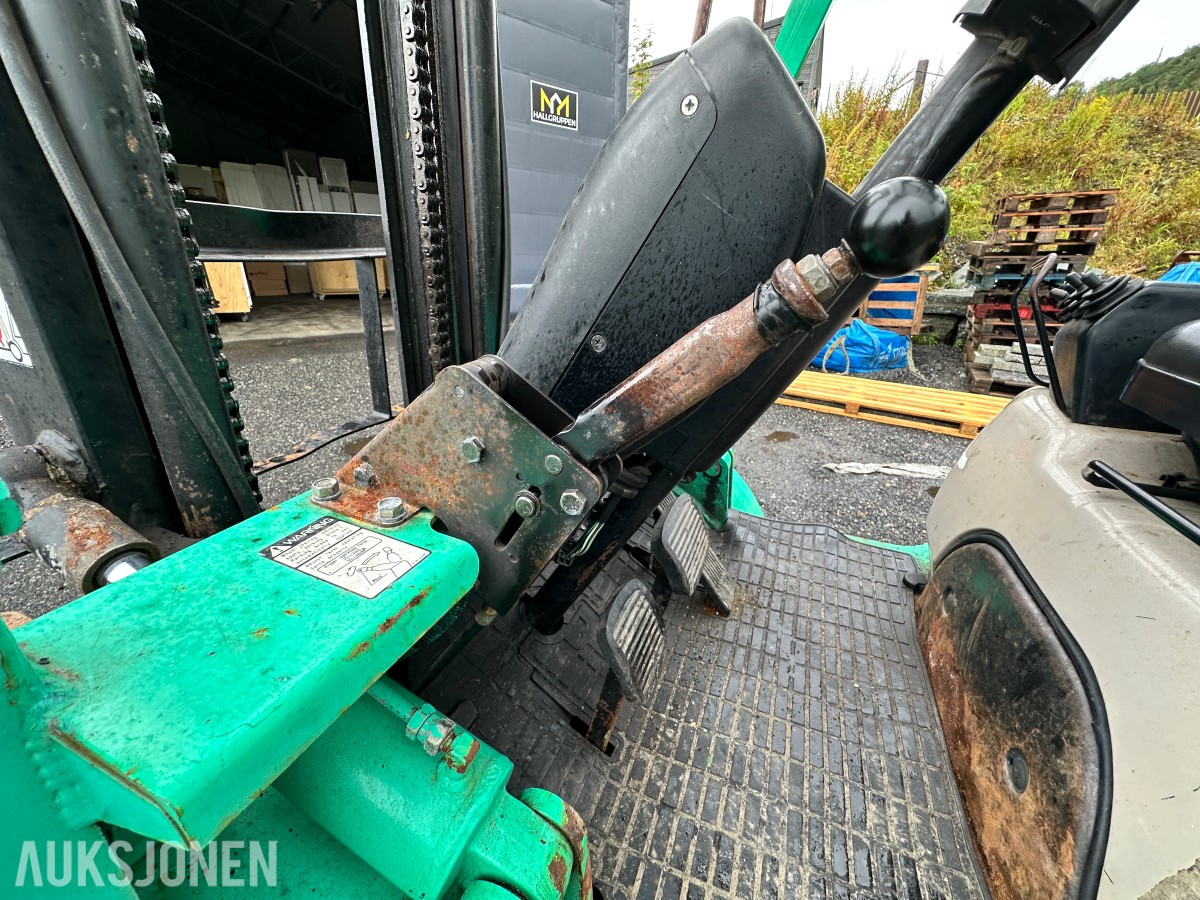 1997 Mitsubishi FD30CAP Gaffeltruck, 3 000 kg, 6 244 timer