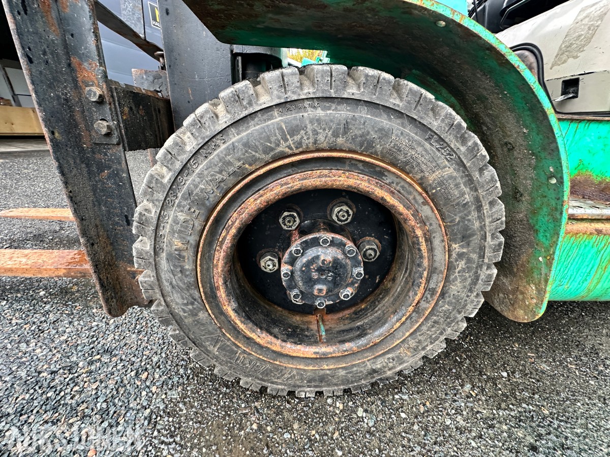 1997 Mitsubishi FD30CAP Gaffeltruck, 3 000 kg, 6 244 timer