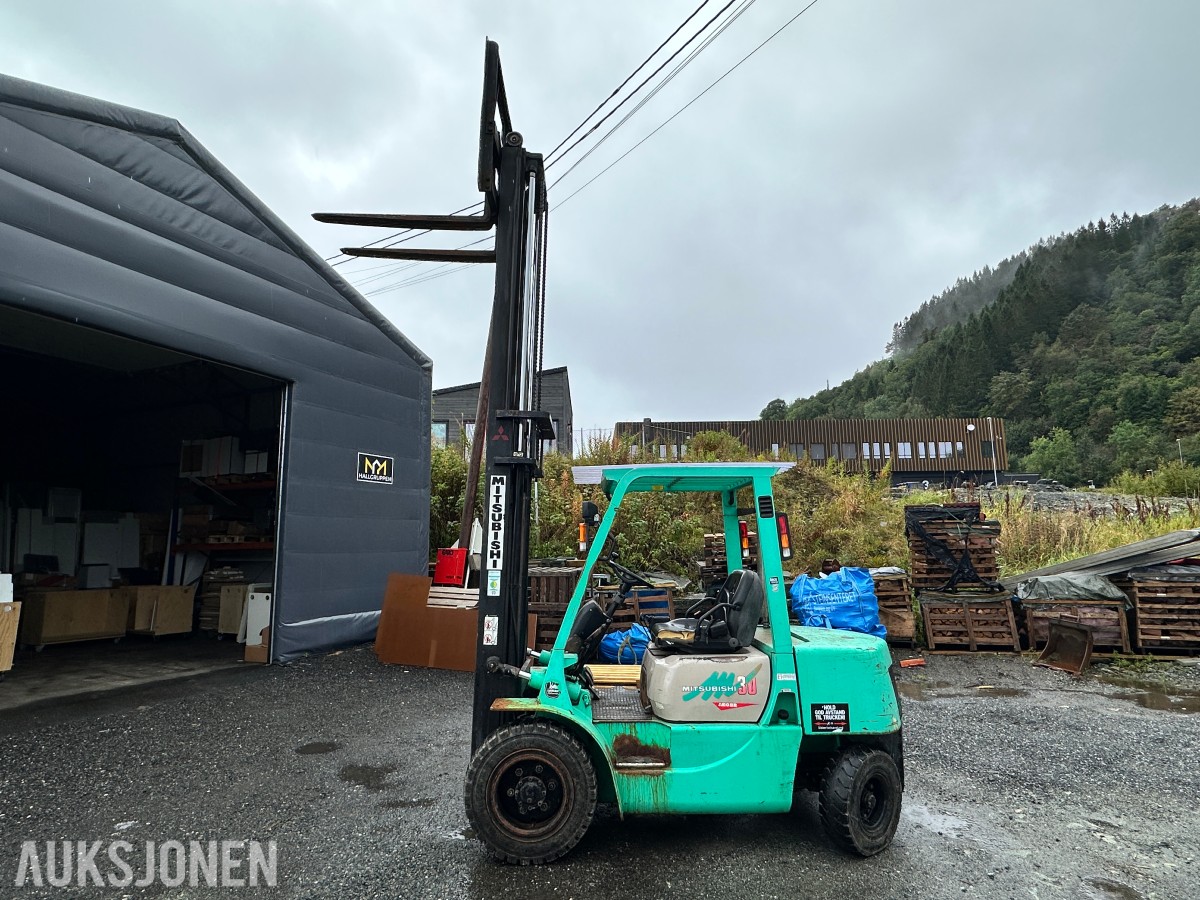 1997 Mitsubishi FD30CAP Gaffeltruck, 3 000 kg, 6 244 timer