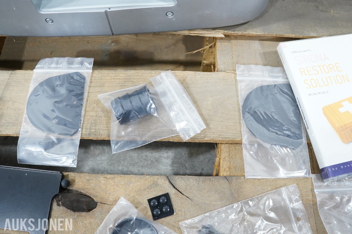 Sirona inEos X5 – dental 3D-laboratorieskanner med tilbehør
