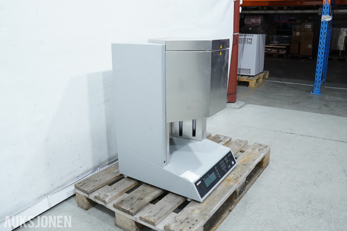 Sirona inFire HTC speed – sintringsovn for dentalteknikk