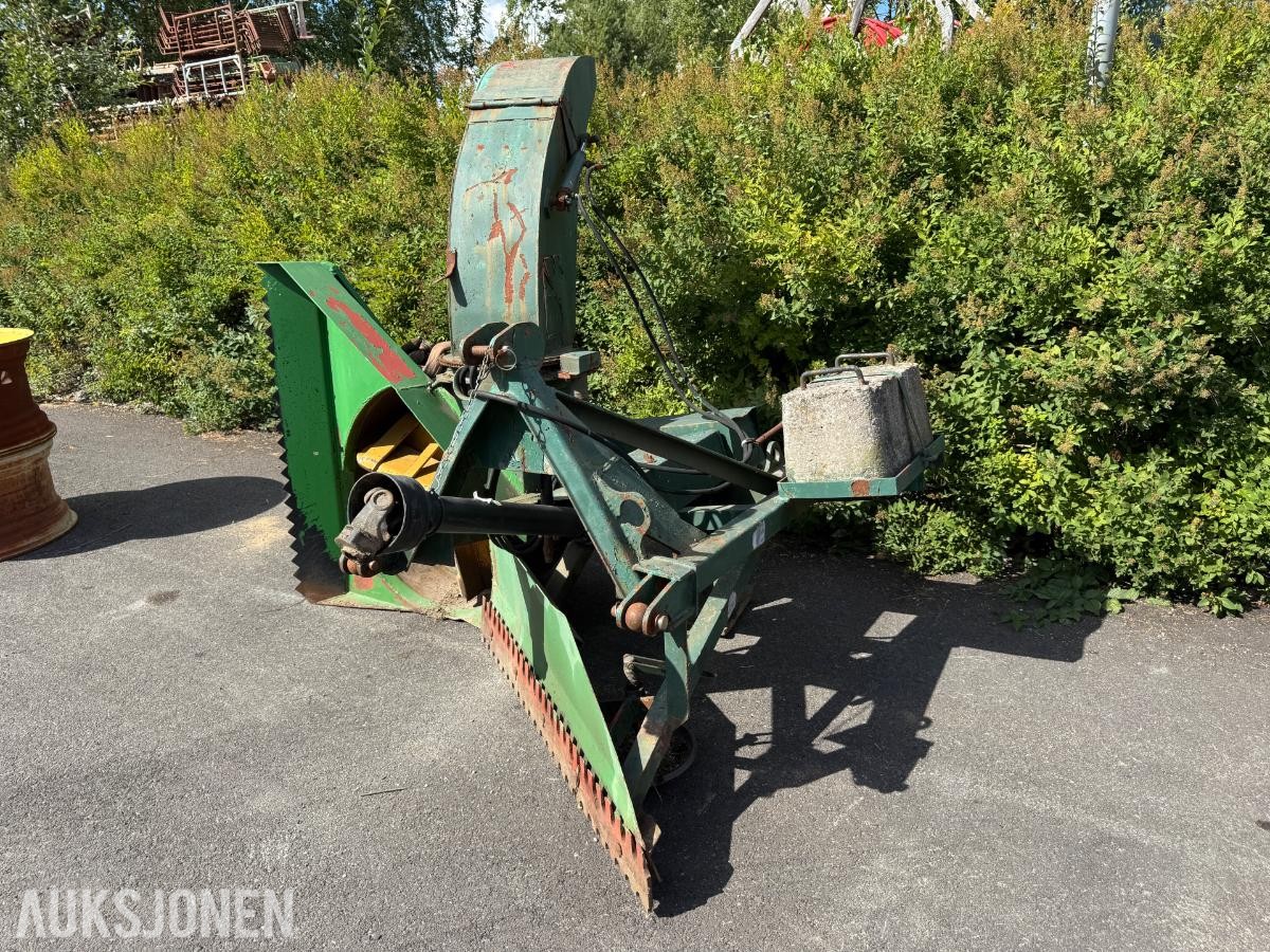 Sørum kantfres bredde ca 220 cm