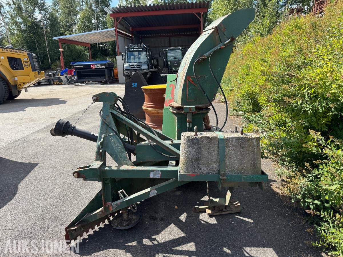 Sørum kantfres bredde ca 220 cm