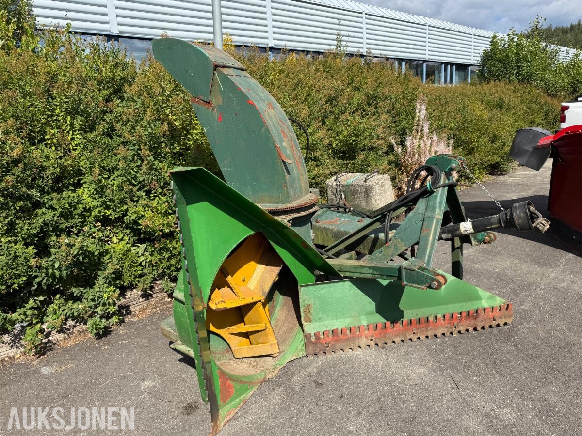 Sørum kantfres bredde ca 220 cm