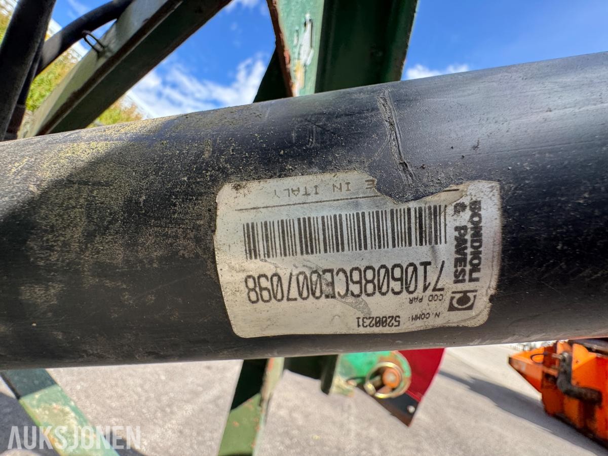Sørum kantfres bredde ca 220 cm