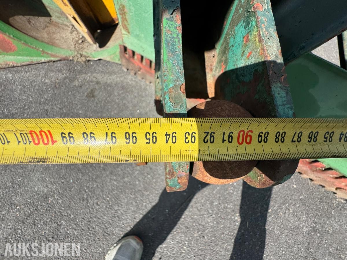 Sørum kantfres bredde ca 220 cm