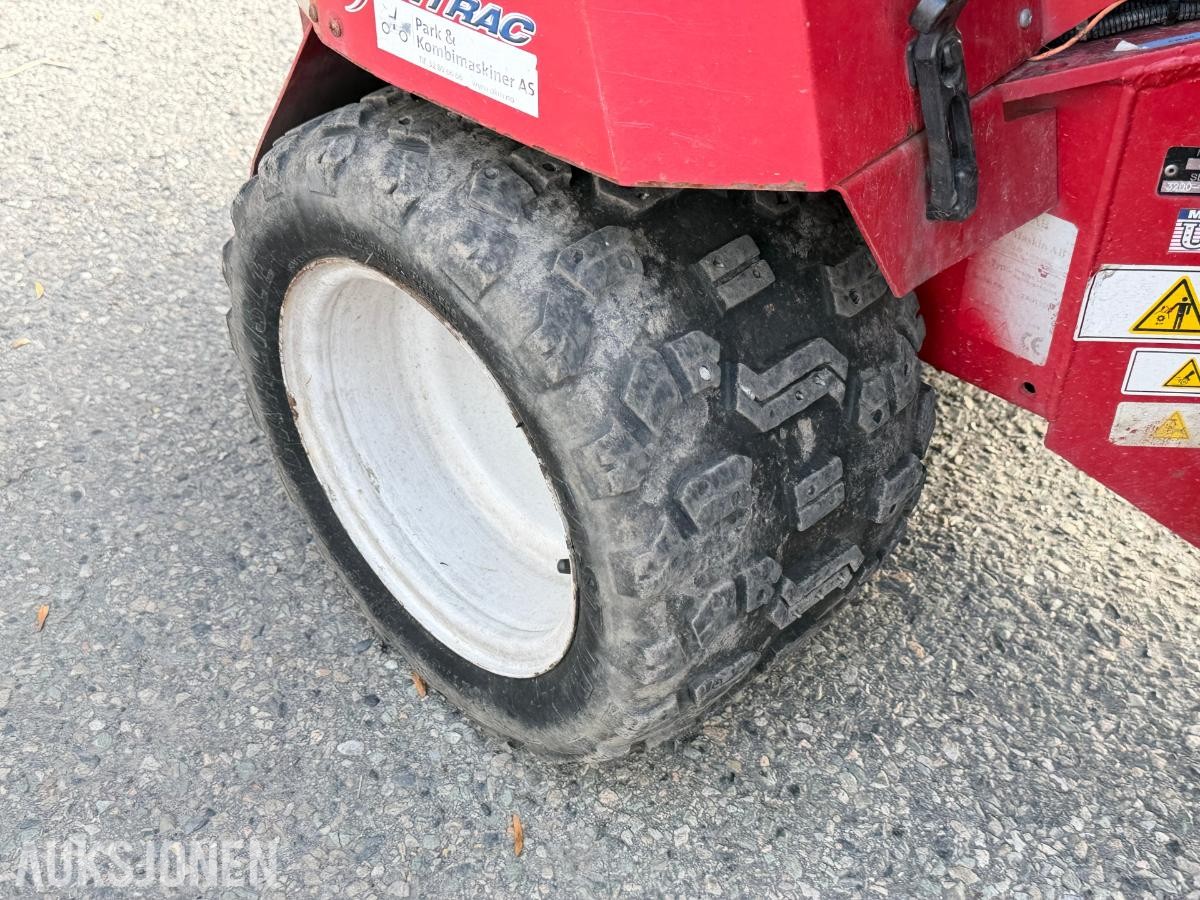 2008 Ventrac 3200 redskapsbærer med snøfreser og klippepanne