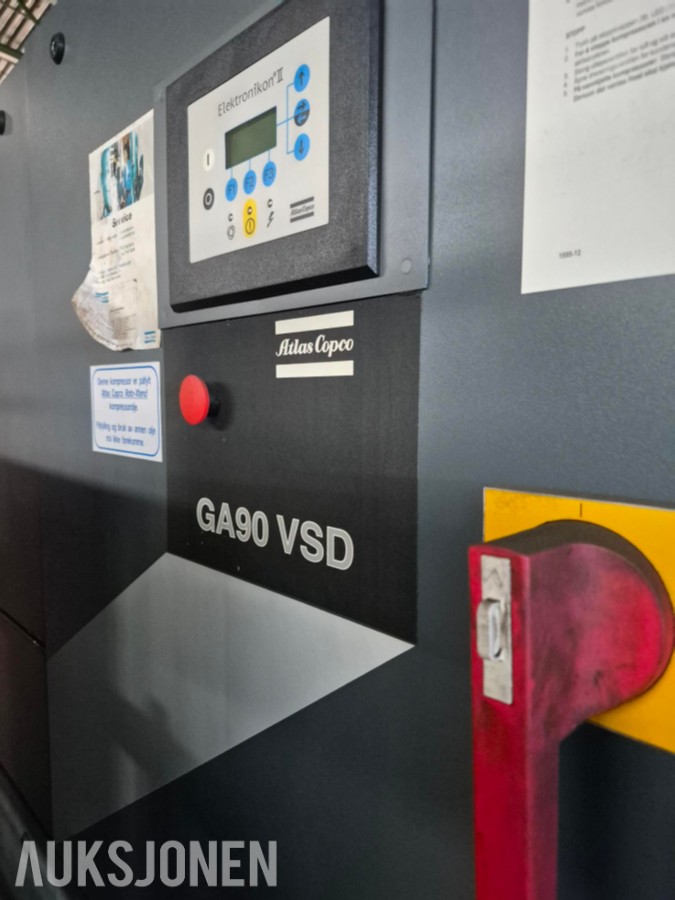 1995 Atlas Copco GA 90 VSD kompressor med luftbehandlingsutstyr