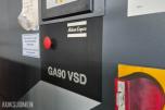 1995 Atlas Copco GA 90 VSD kompressor med luftbehandlingsutstyr