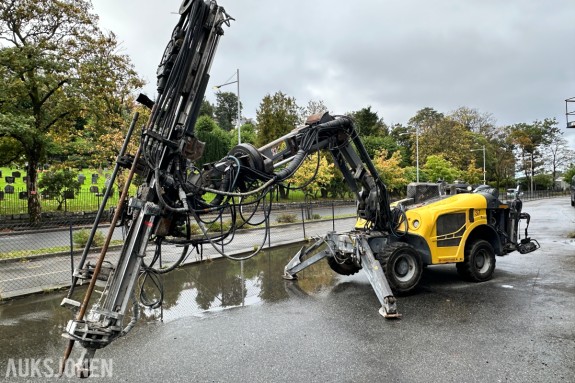 2016 Atlas Copco FlexiROC T20 R-01 borerigg, rollover, vinsj, 4 707 motortimer