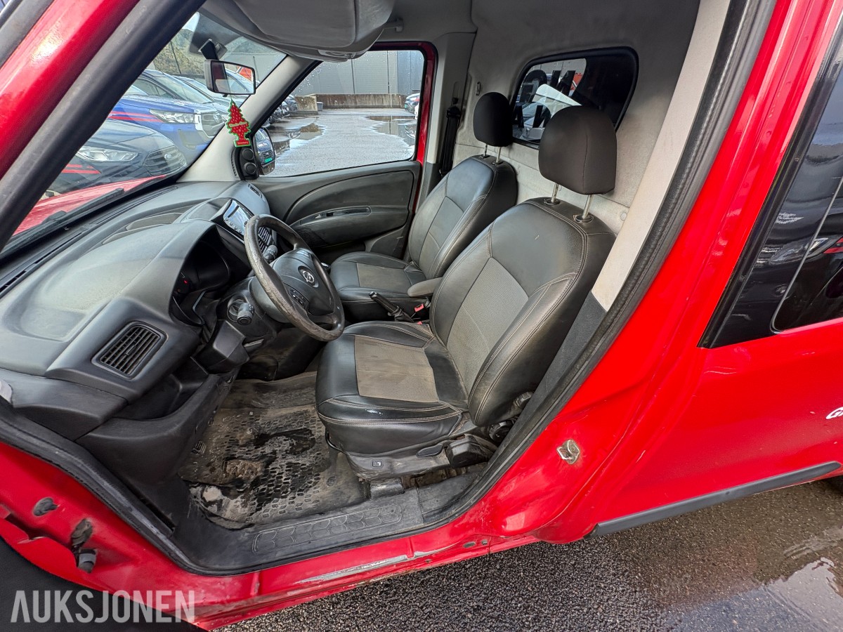2016 Opel COMBO 1.6-105 D - EU godkjent til 22.09.2027