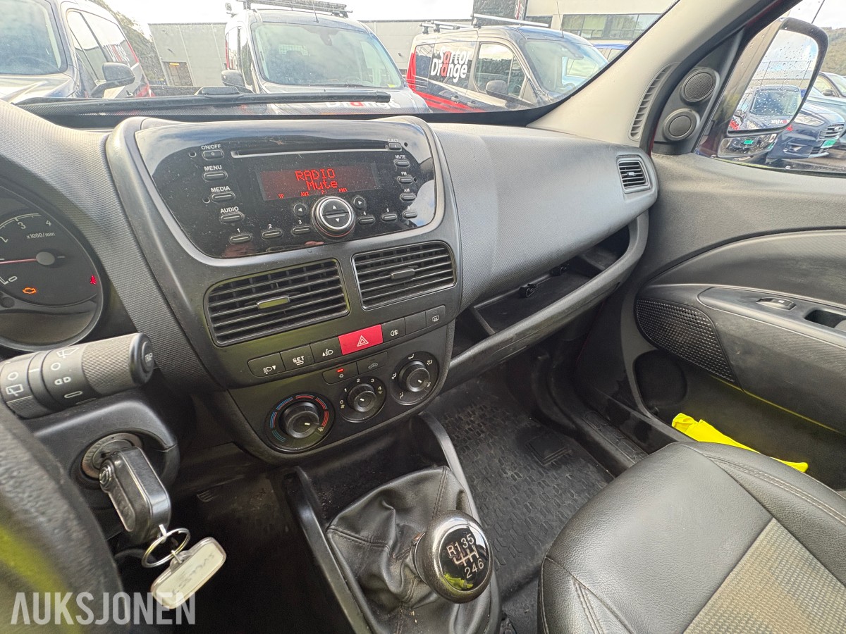 2016 Opel COMBO 1.6-105 D - EU godkjent til 22.09.2027