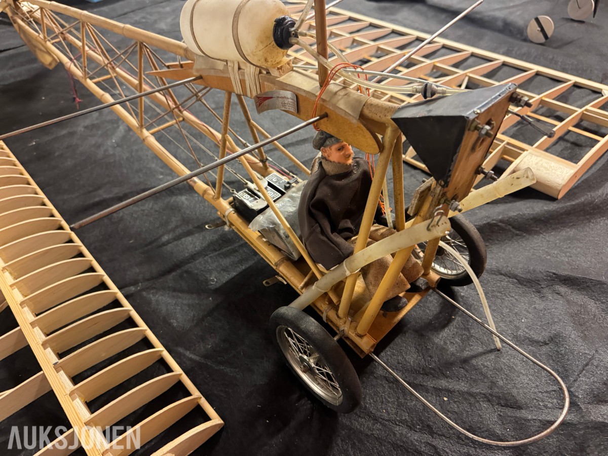Modellfly etc Div modeller