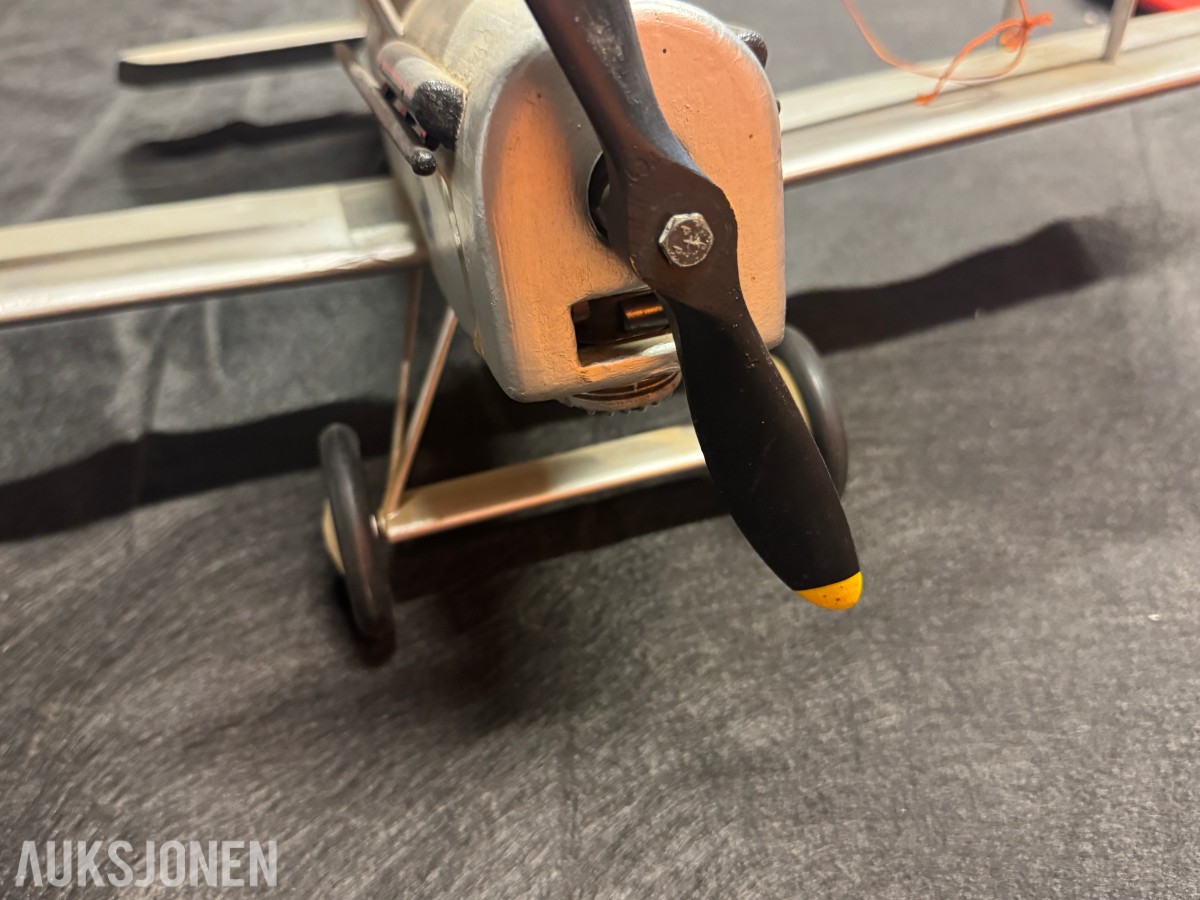 Modellfly etc Div modeller
