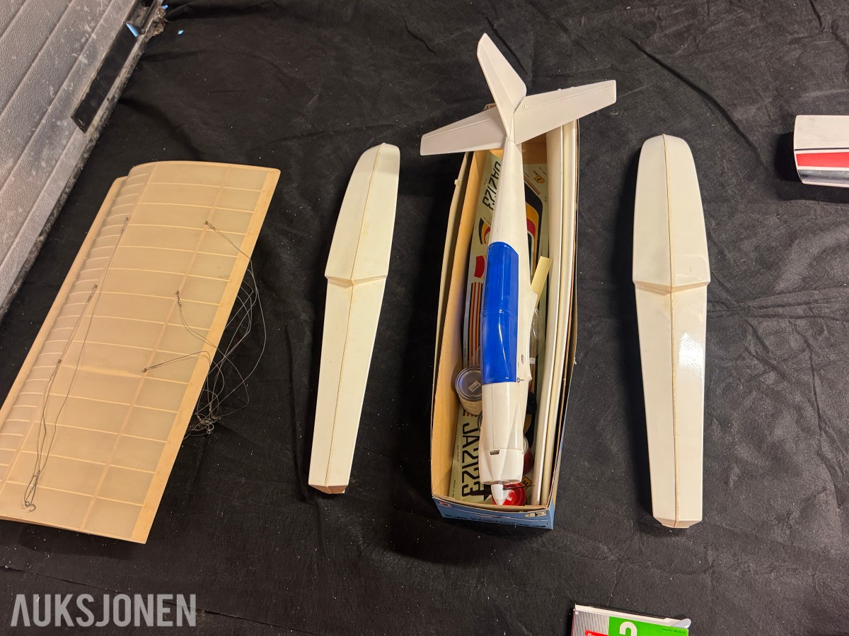 Modellfly etc Div modeller