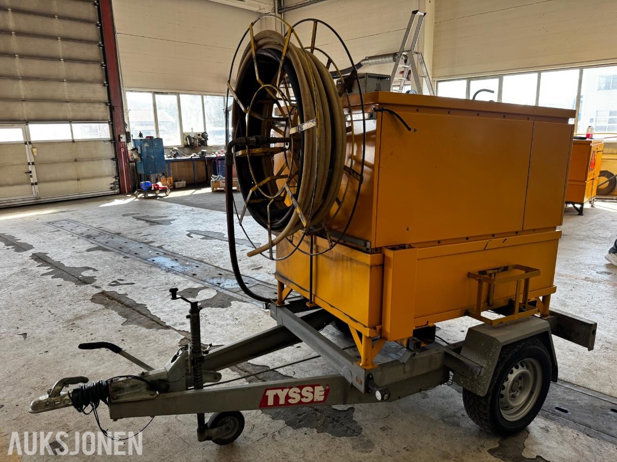 Bini 610-S damptiner med aggregat på Tysse understell.