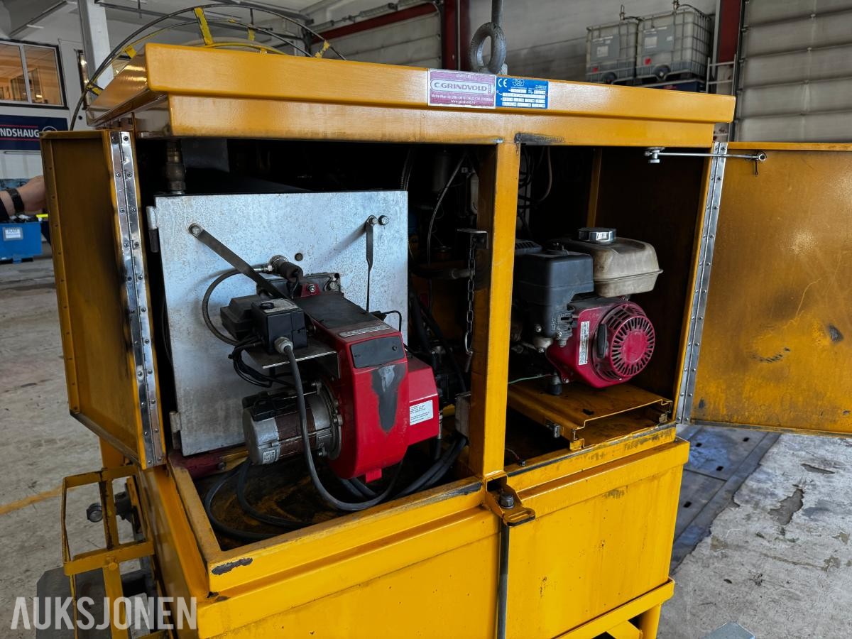 Bini 610-S damptiner med aggregat på Tysse understell.