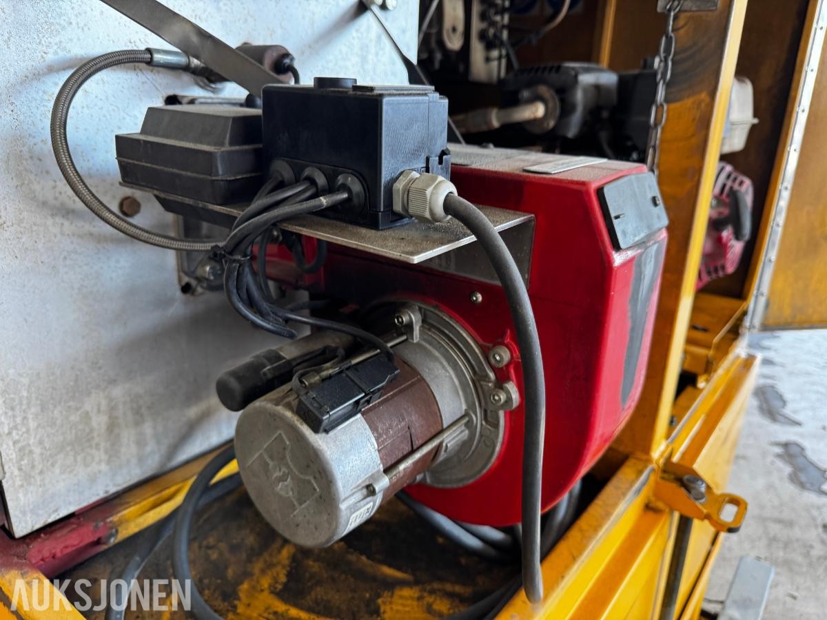 Bini 610-S damptiner med aggregat på Tysse understell.