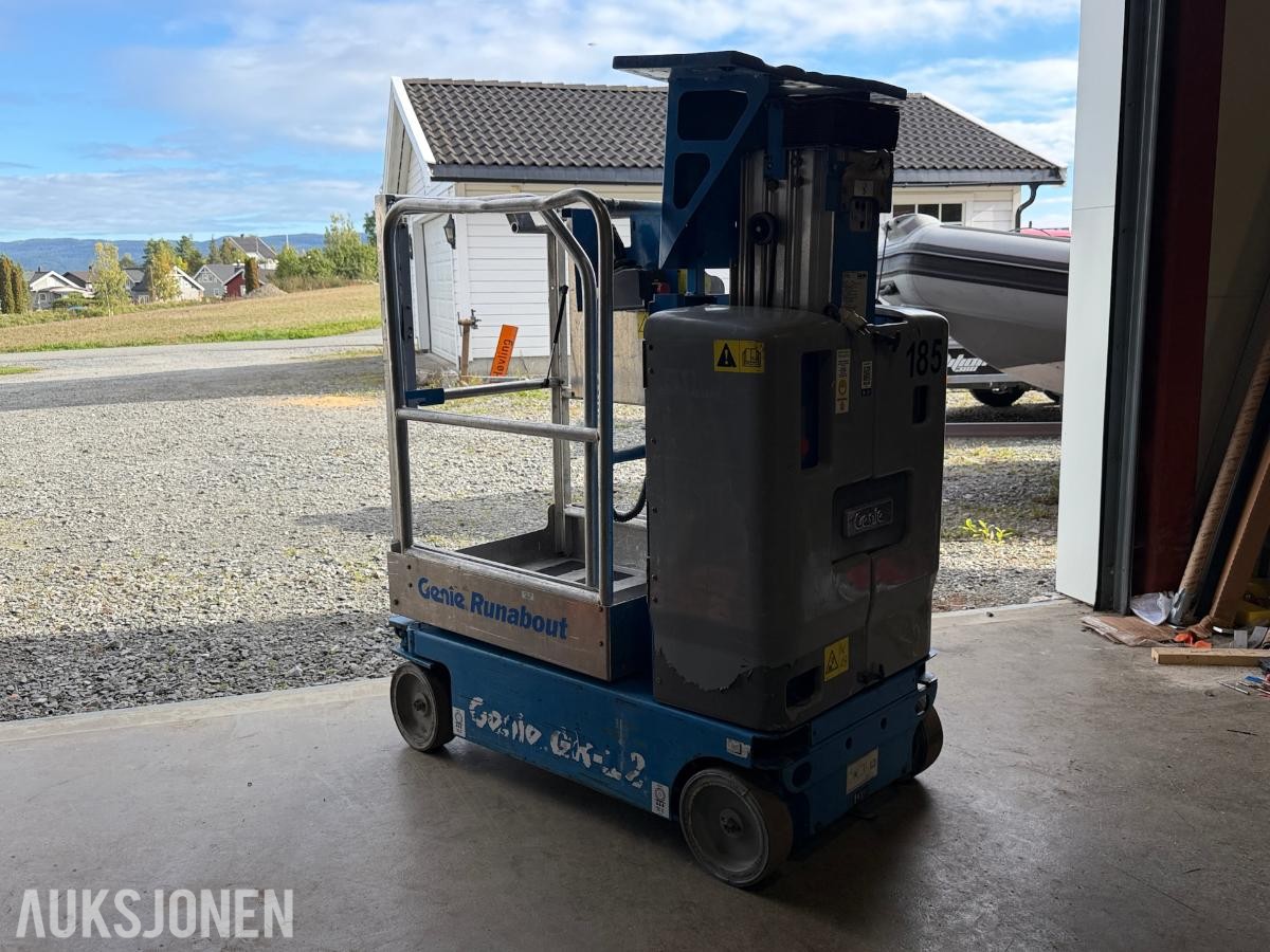 2009 Genie GR-12 mastelift med 5,5 meter arbeidshøyde