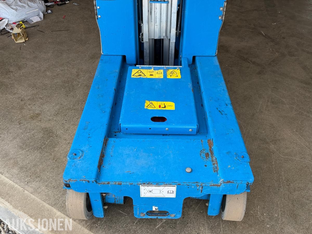 2009 Genie GR-12 mastelift med 5,5 meter arbeidshøyde