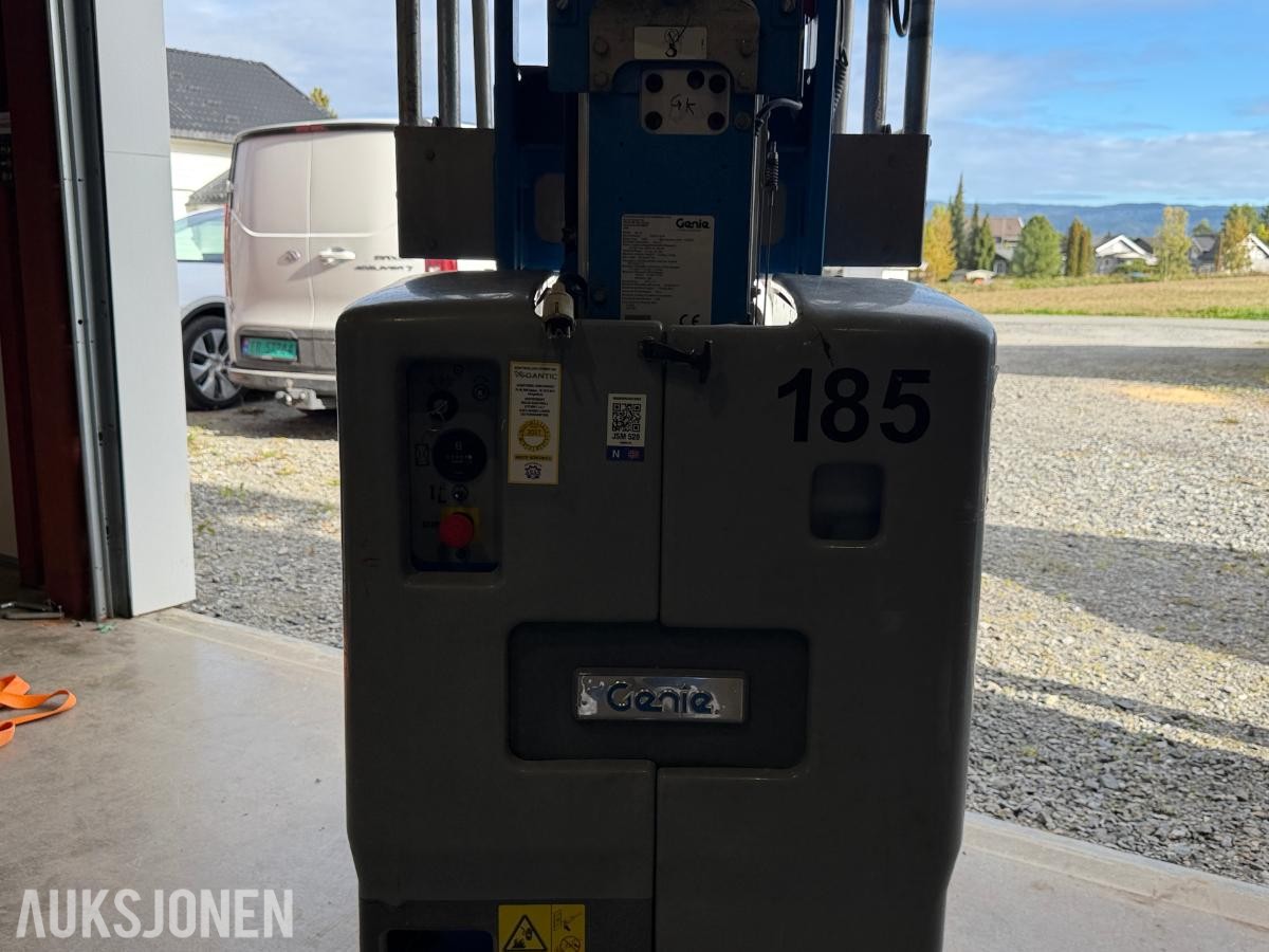 2009 Genie GR-12 mastelift med 5,5 meter arbeidshøyde