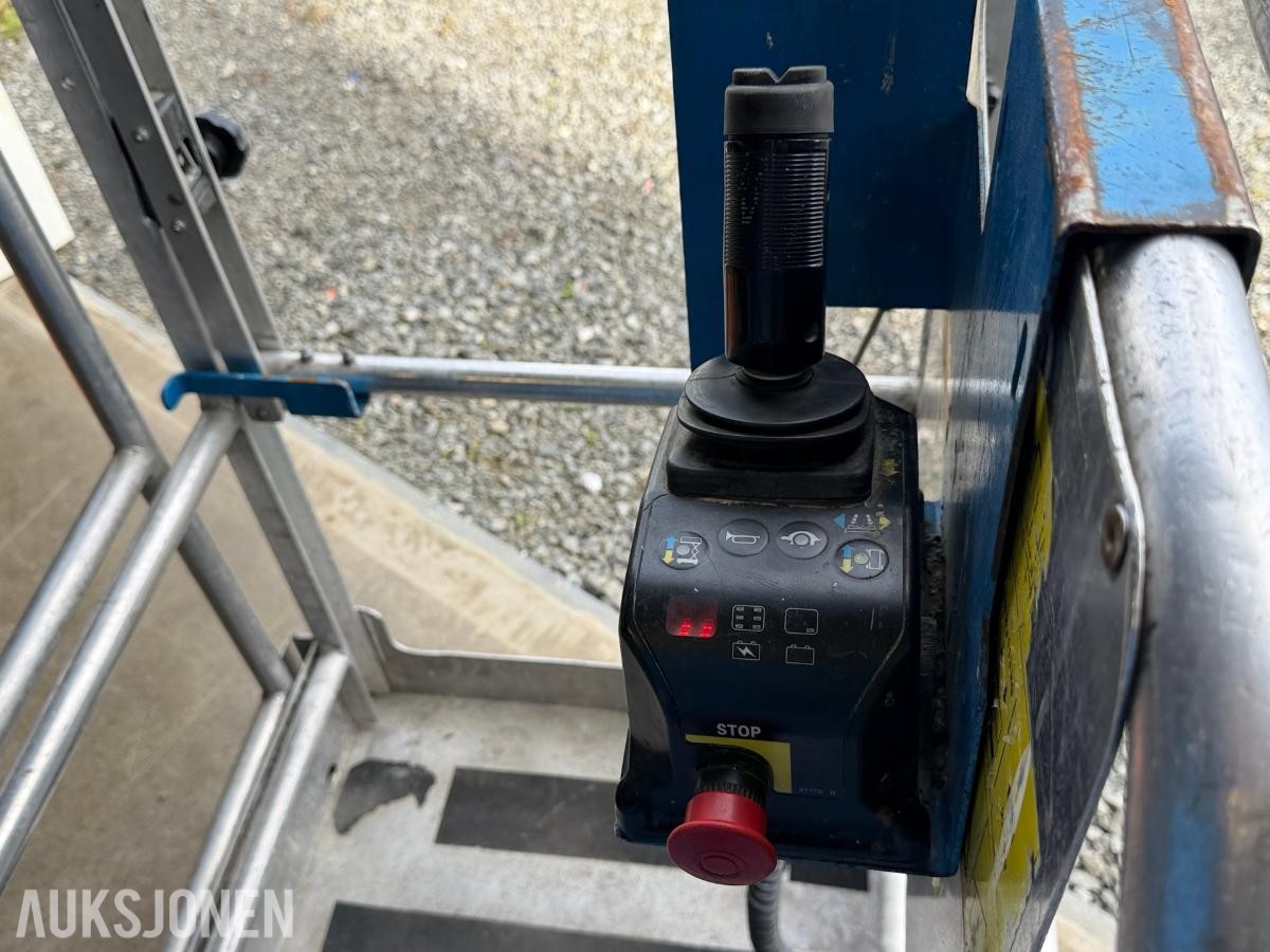 2009 Genie GR-12 mastelift med 5,5 meter arbeidshøyde