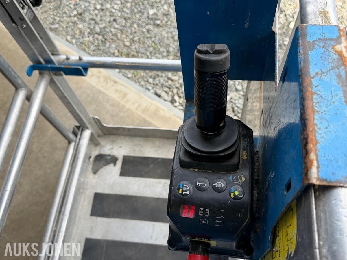 2009 Genie GR-12 mastelift med 5,5 meter arbeidshøyde