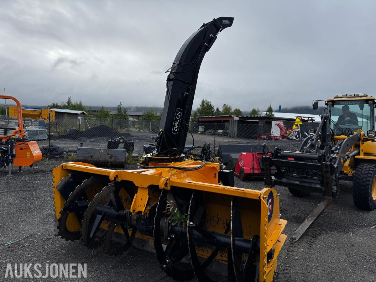 2020 Dalen 2014-010CX 2-trinns snøfreser med lastetut. Kun 100 timer.