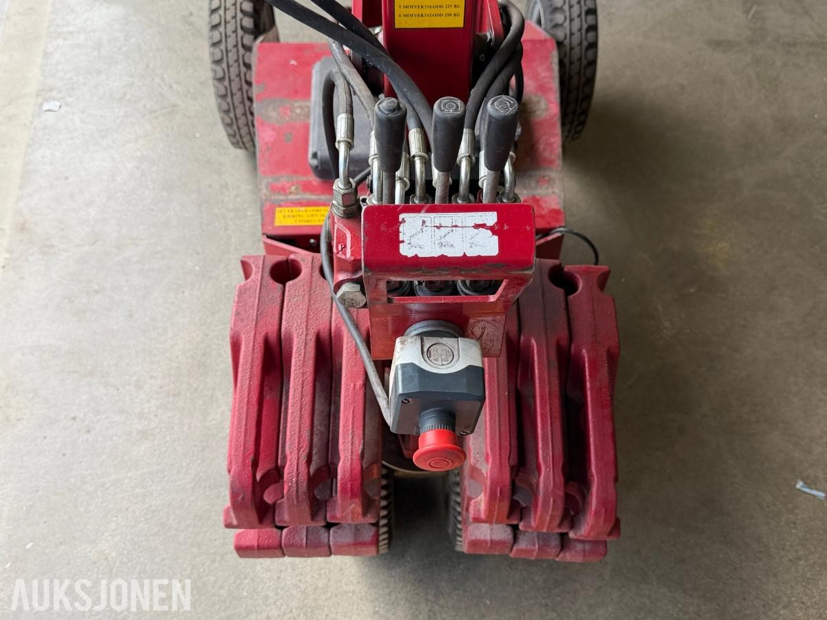 2006 Inventech Glaslift 250 glassløfter - glasslift
