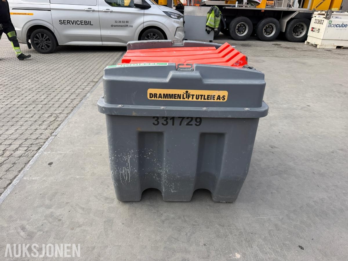 Dieseltank med pumpe - 426L