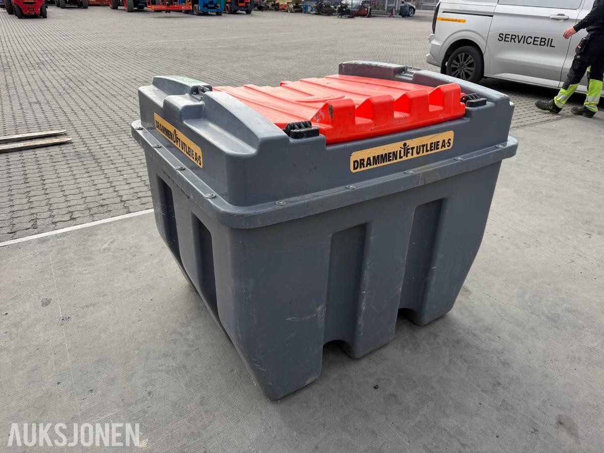 Dieseltank med pumpe - 426L