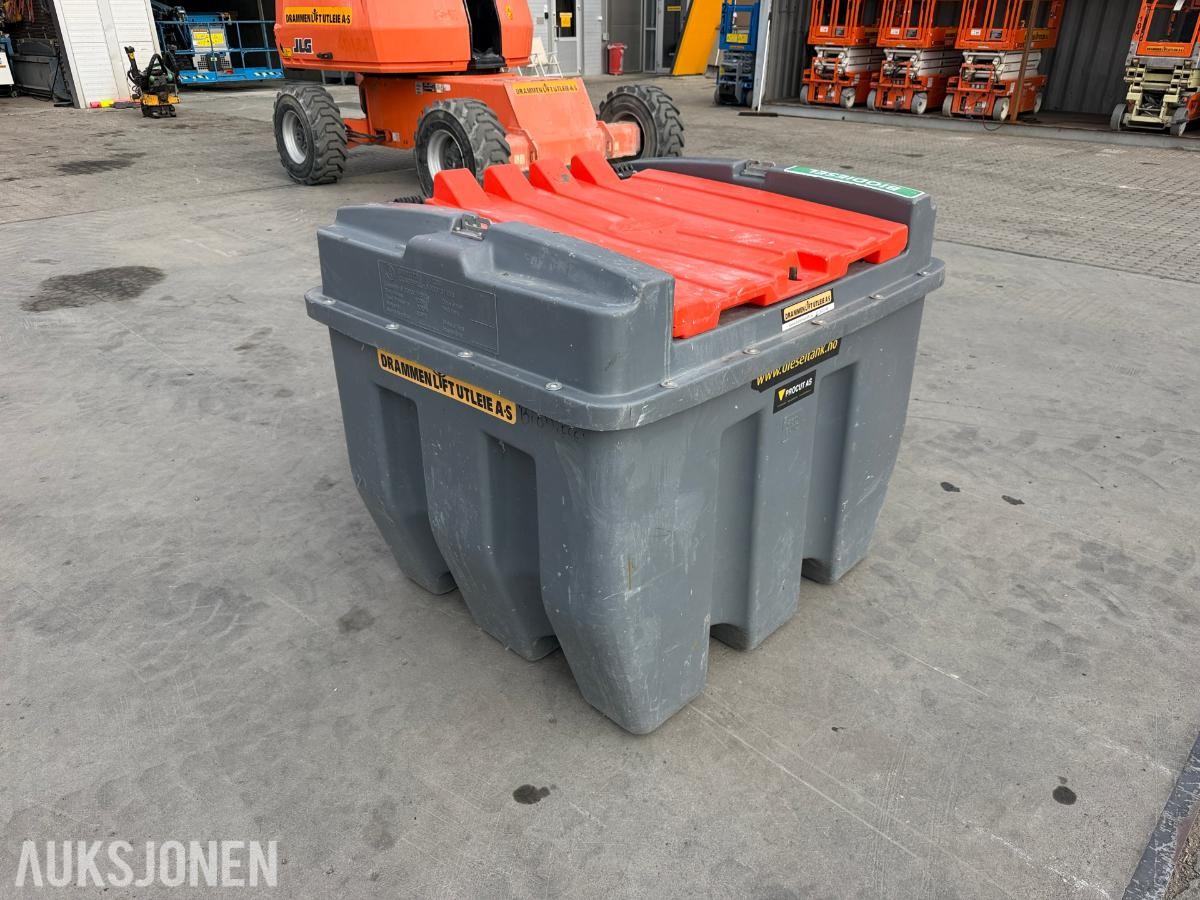 Dieseltank med pumpe - 426L