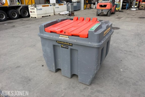 Dieseltank med pumpe - 426L