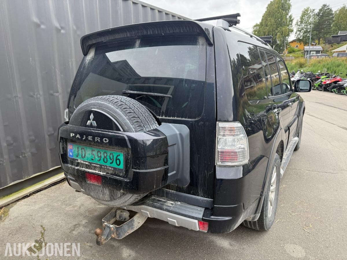 2011 Mitsubishi Pajero 3.2 Diesel 200hk 4WD Automat, Ryggekamera, Hengerfeste
