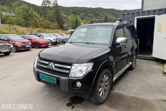 2011 Mitsubishi Pajero 3.2 Diesel 200hk 4WD Automat, Ryggekamera, Hengerfeste