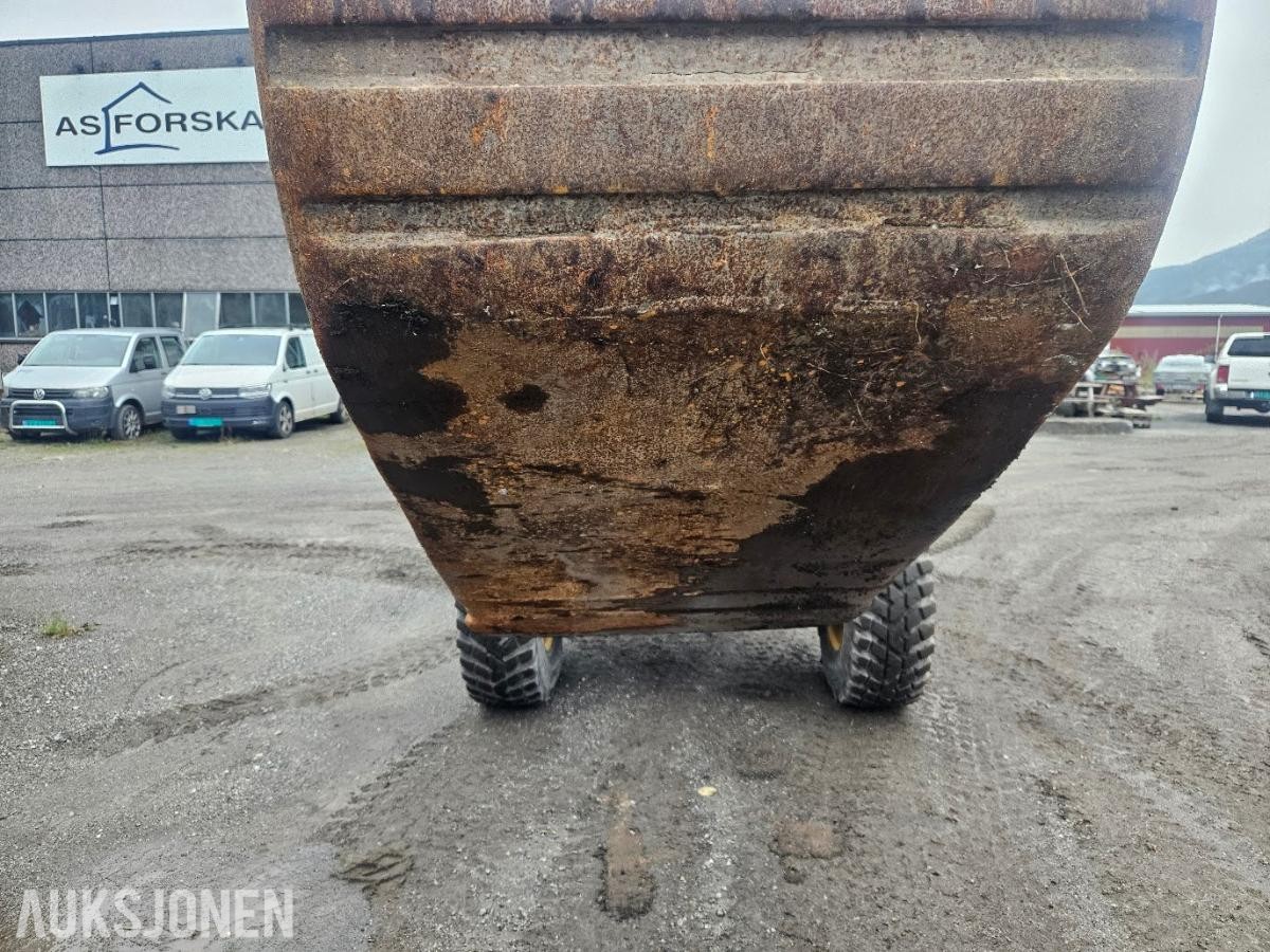 2007 SMP S60 graveskuff/renskeskuff 700 liter - Lang bunn