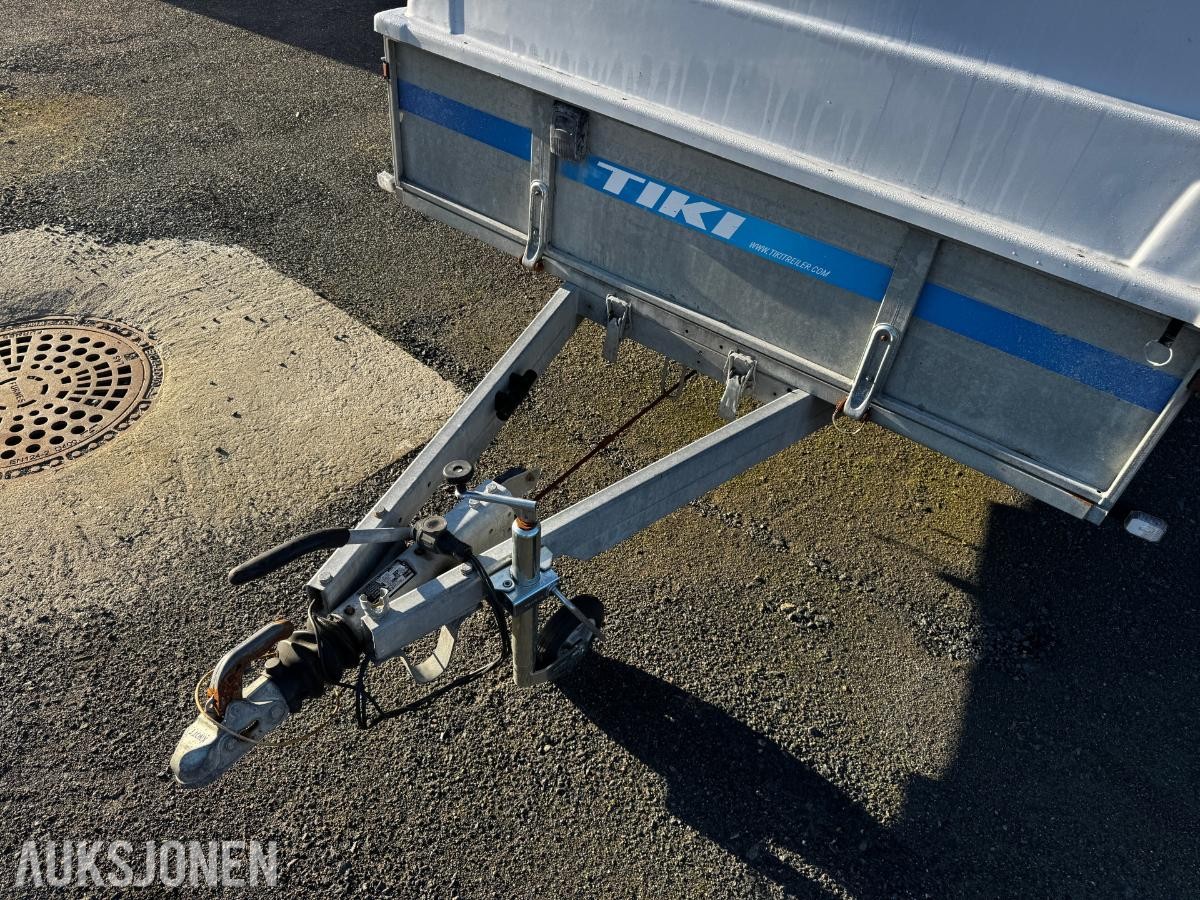 2019 Tiki tilhenger med tipp og plantopp