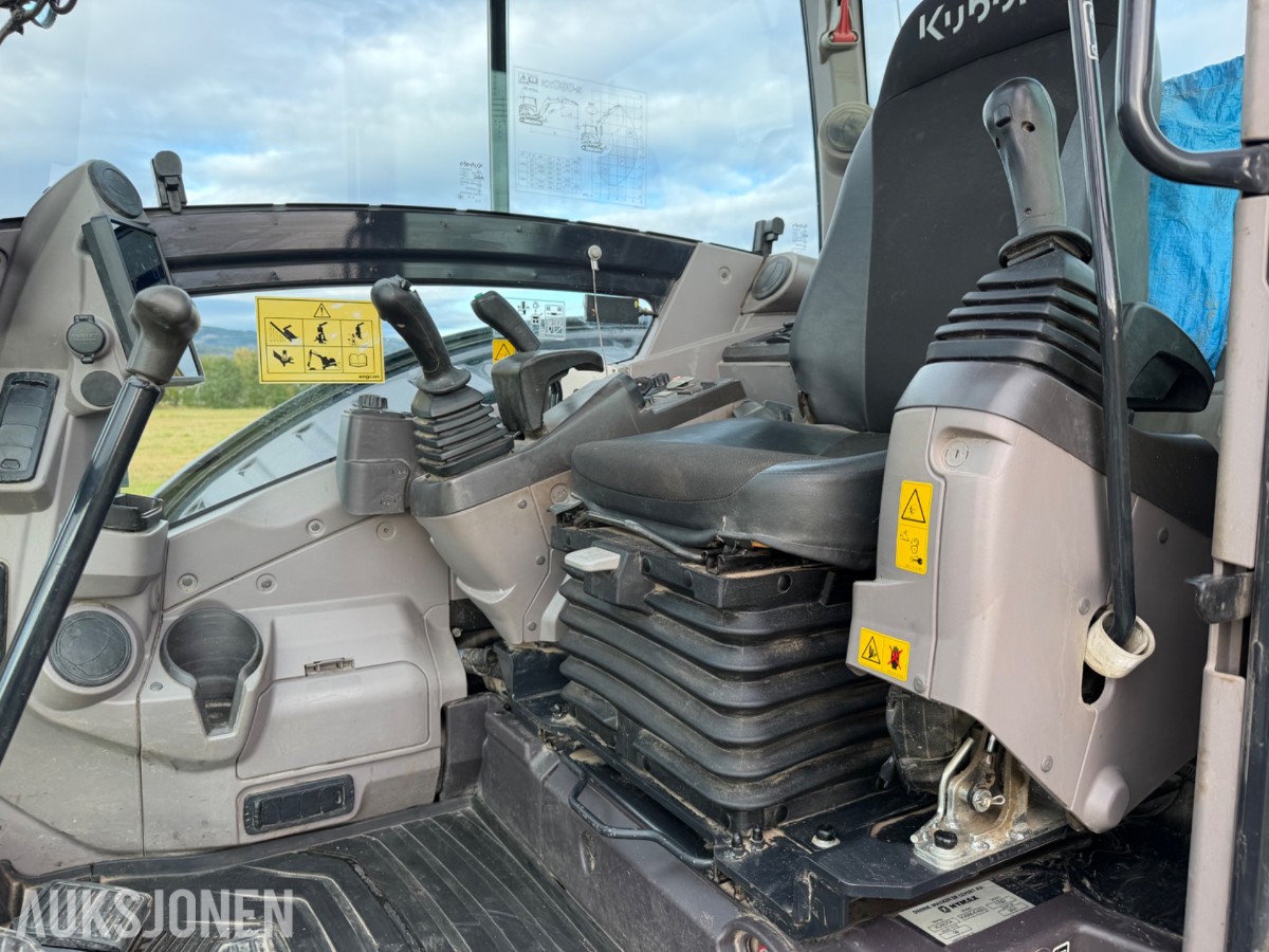 2021 mod. Kubota KX060-5, Engcon, sentralsmørning, 3329 timer ++