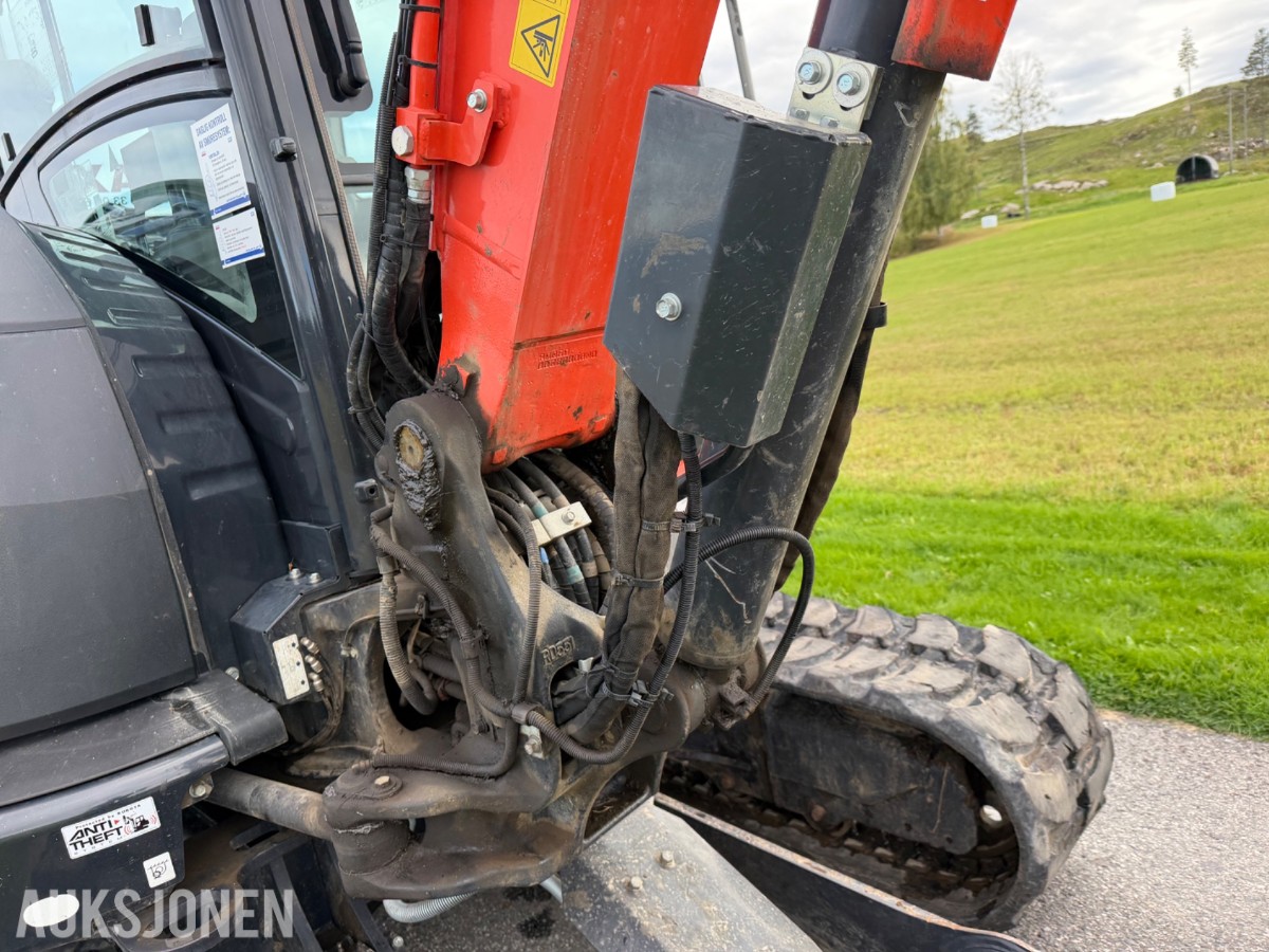 2021 mod. Kubota KX060-5, Engcon, sentralsmørning, 3329 timer ++