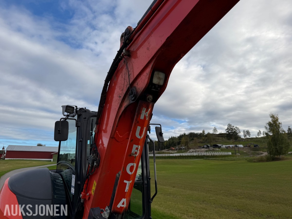 2021 mod. Kubota KX060-5, Engcon, sentralsmørning, 3329 timer ++
