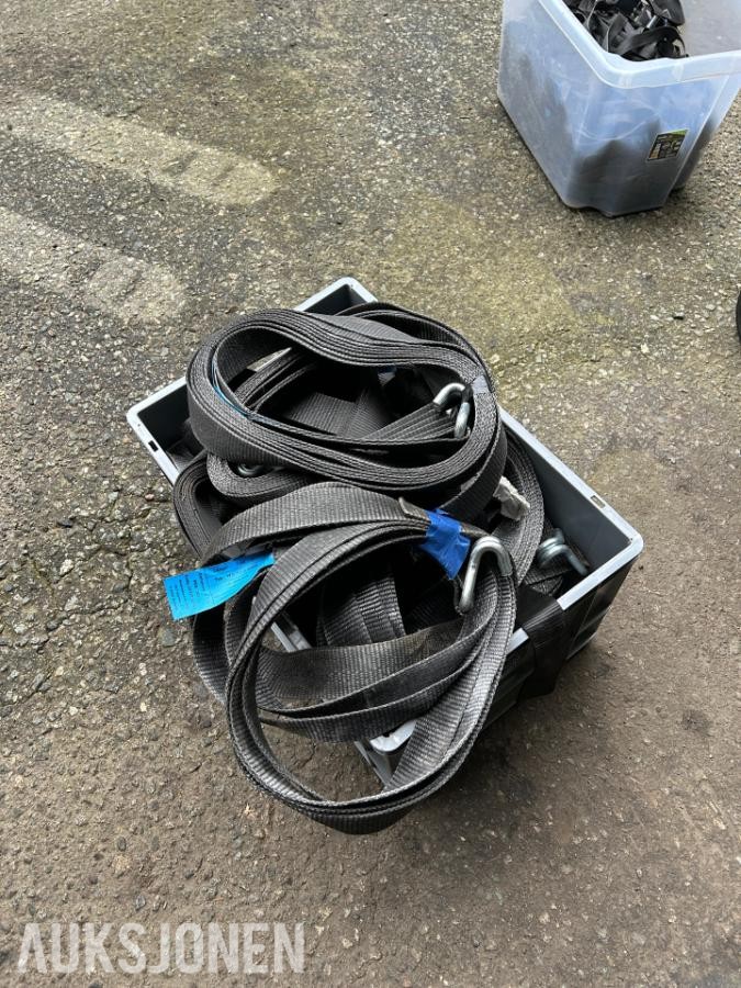 Parti med jekkestropper, lastestropper og strammere