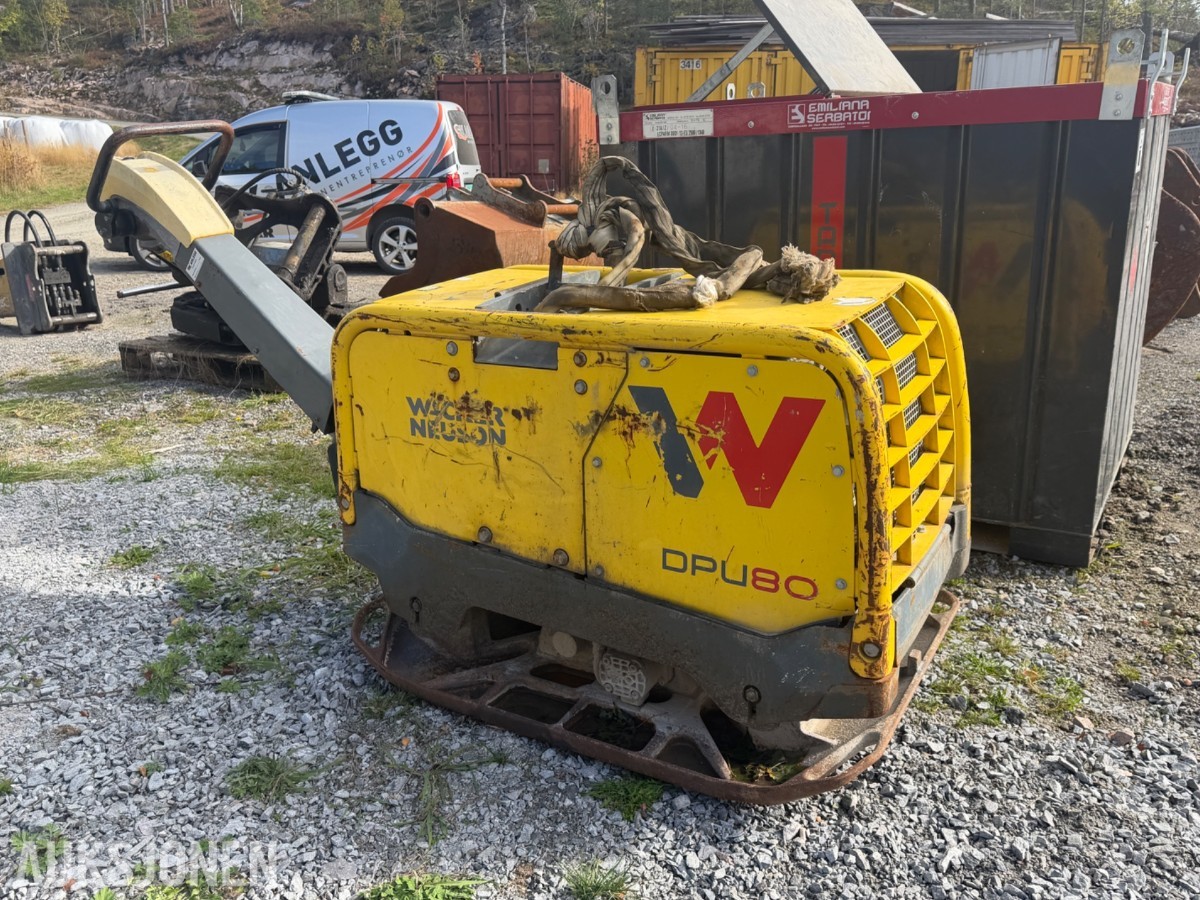 Wacker Neuson DPU80 vibroplate