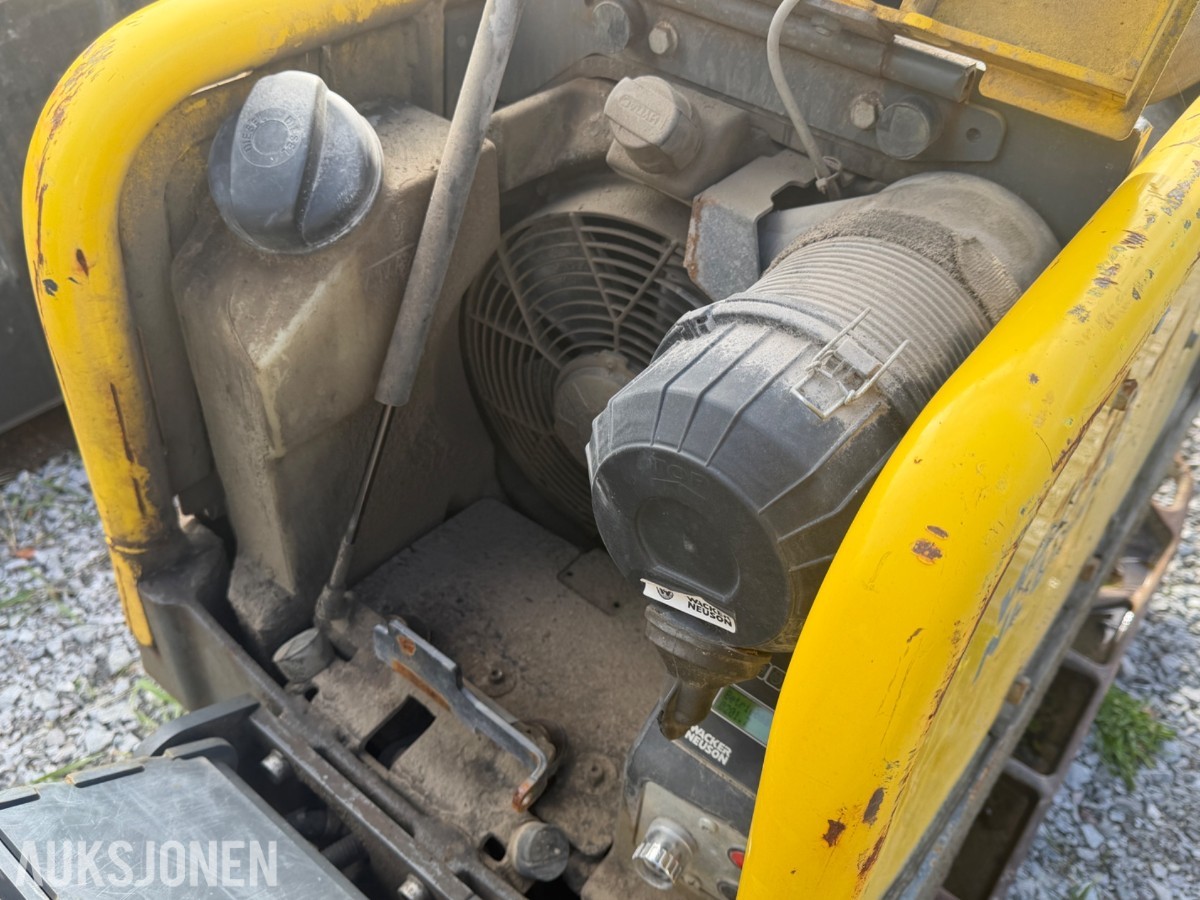 Wacker Neuson DPU80 vibroplate