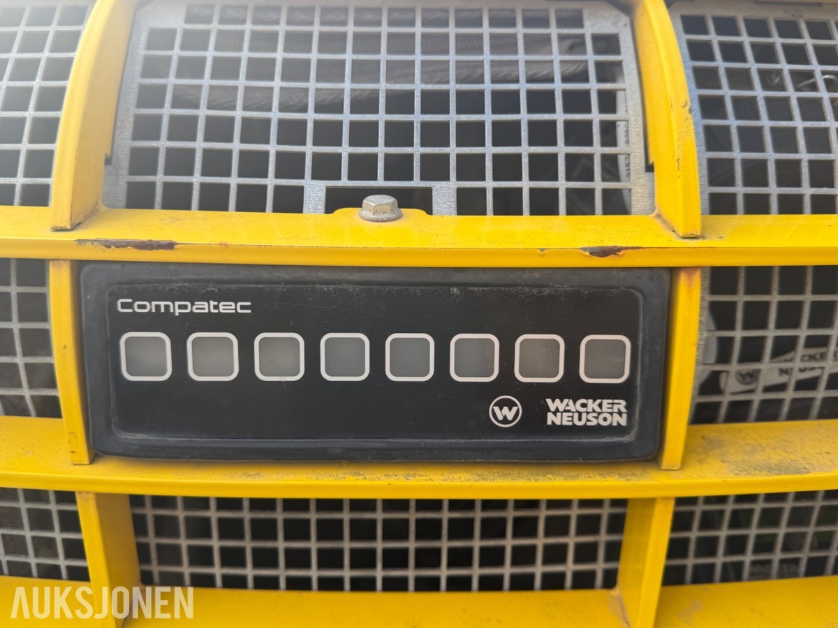 Wacker Neuson DPU80 vibroplate