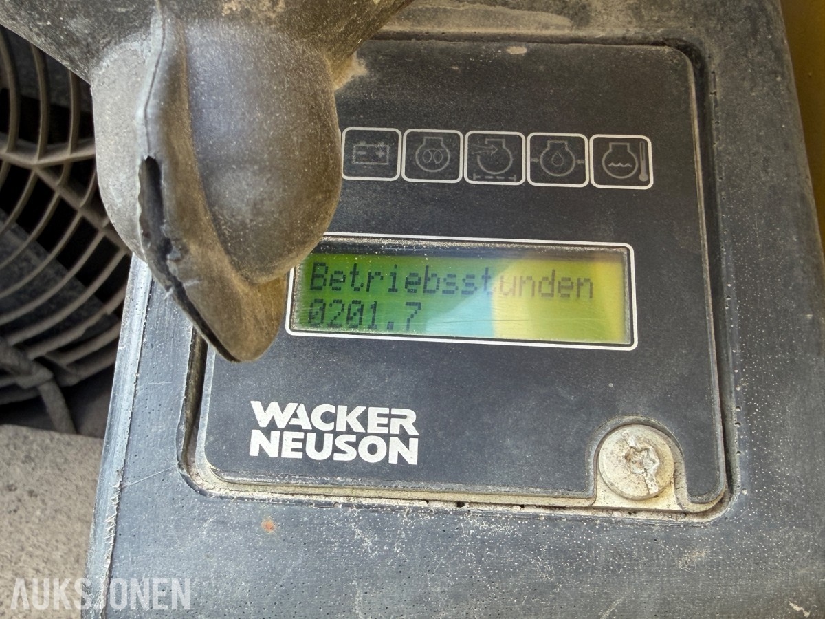 Wacker Neuson DPU80 vibroplate