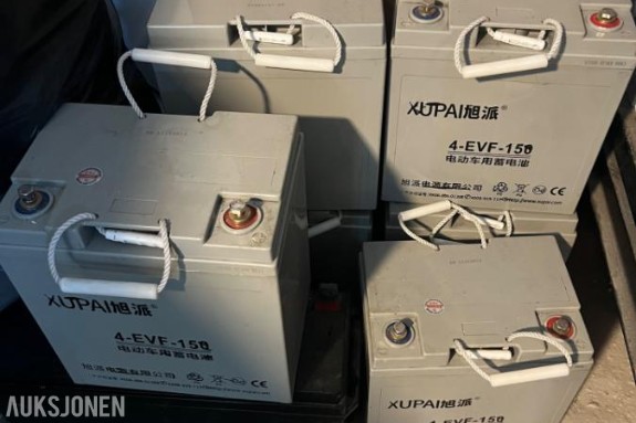 6 stk XUPI 4-EV-150 - 8V 150Ah AGM batterier