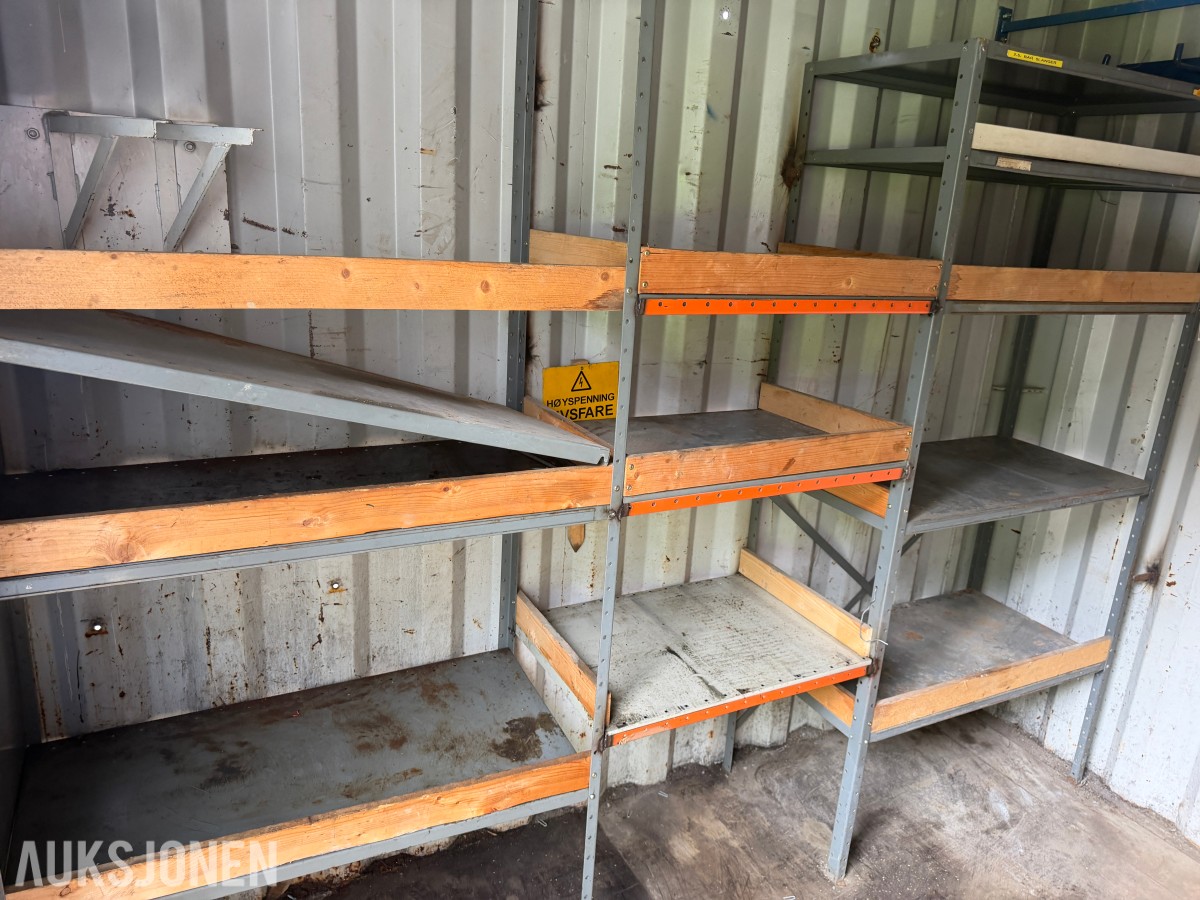 1996 Innredet 10 fots lagercontainer / verkstedcontainer med arbeidsbenk og reol